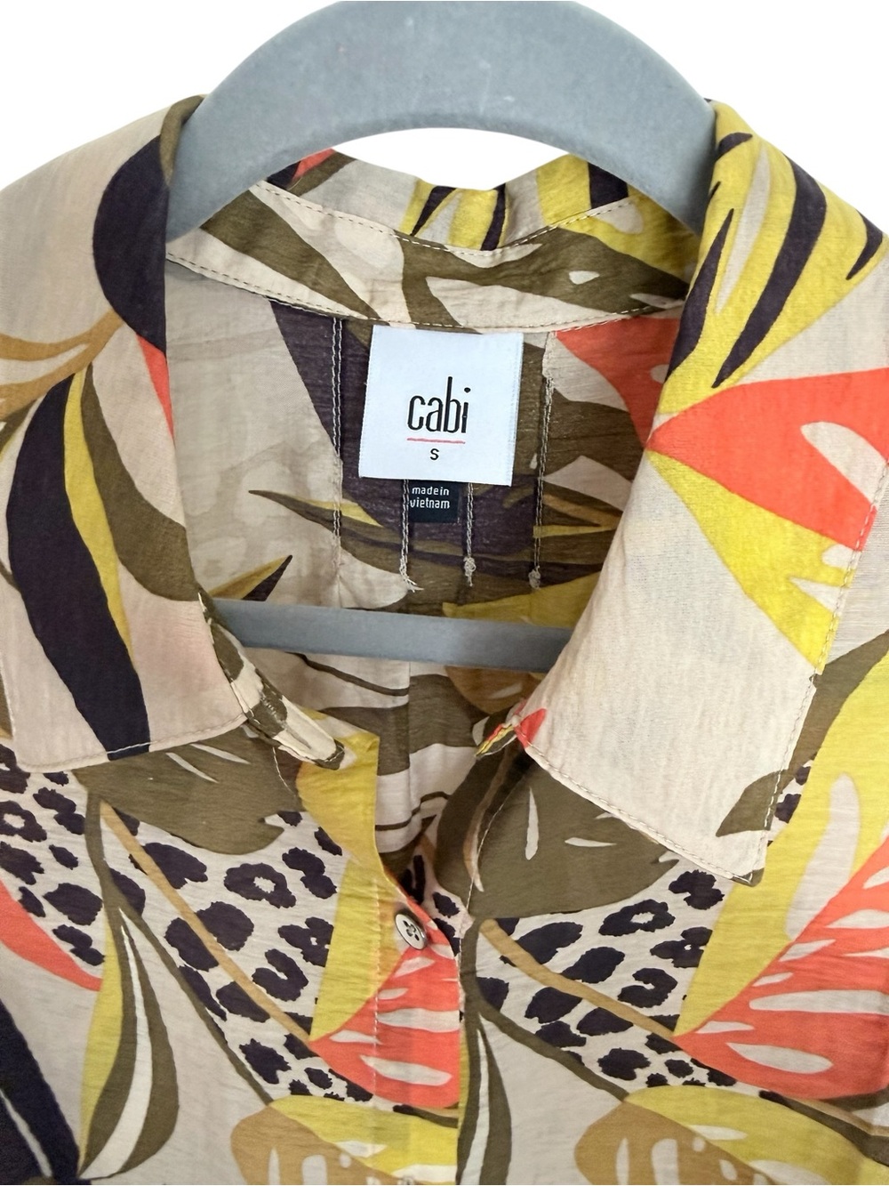 CAbi Bali Tropical Print Shirt - Picture 7 of 14